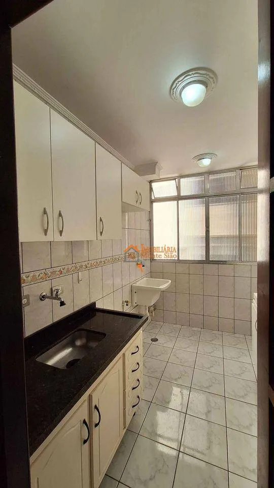 Imagem Apartamento com 2 dormitórios à venda, 50 m² por R$ 240.000,00 - Centro - Guarulhos/SP