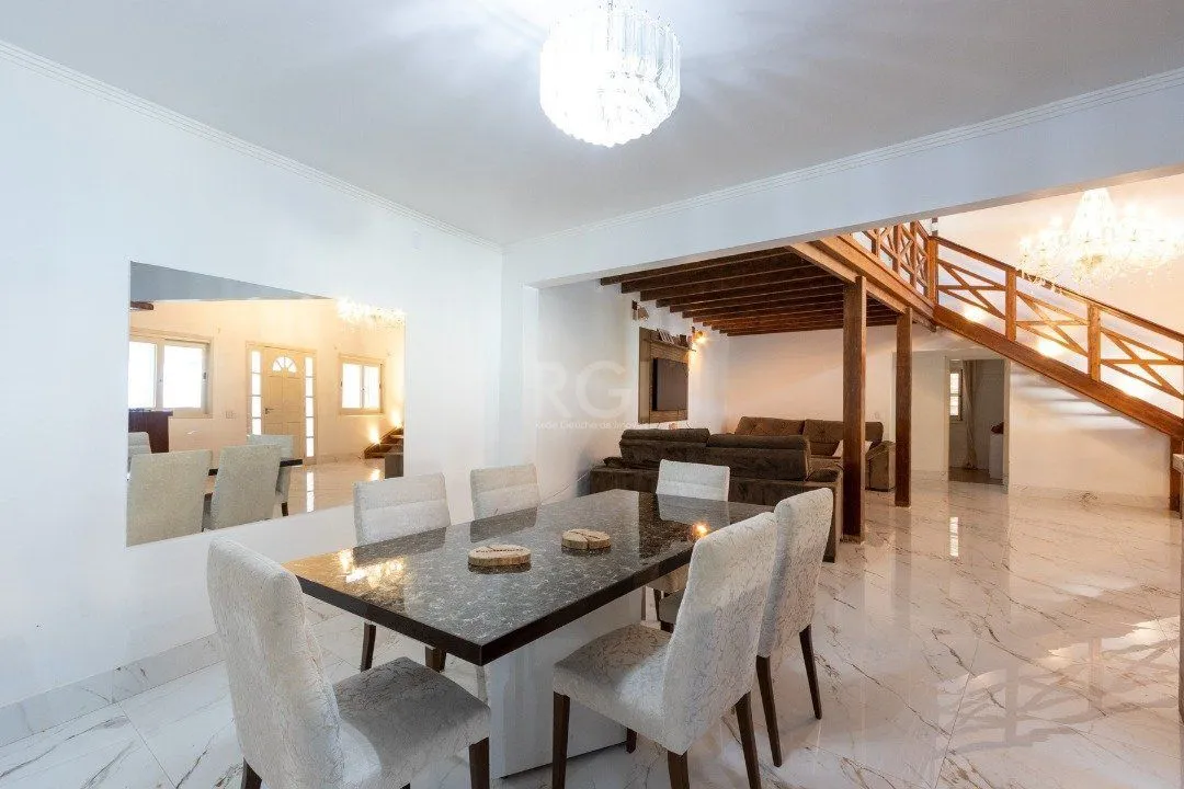 Imagem Casa para Venda - 120m², 4 dormitórios, sendo 1 suites, 3 vagas - Serraria