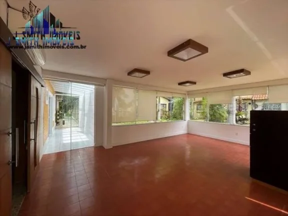Imagem Excelente casa TÉRREA rústica / contemporânea, com muita personalidade e MANUTENÇÃO IMPECÁVEL....