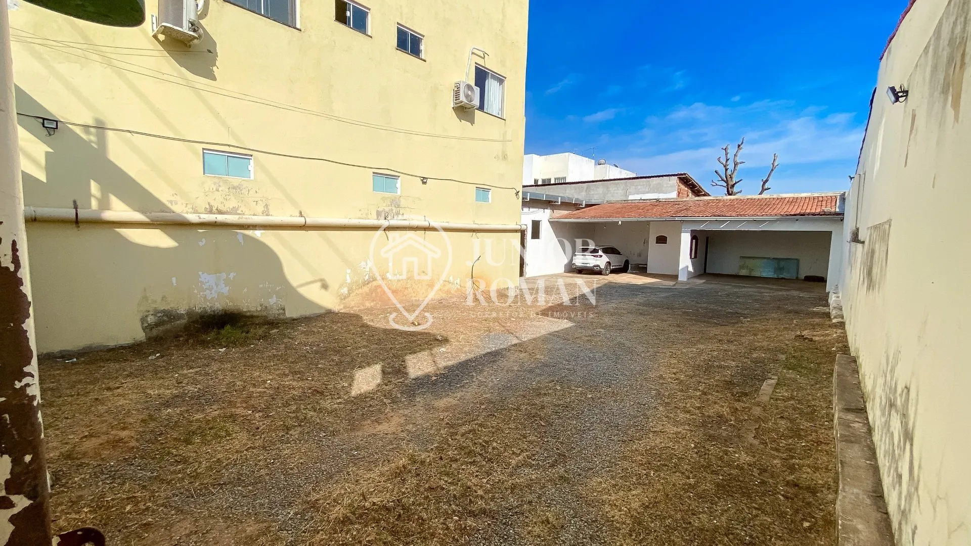 Imagem ESPAÇO PARA LOCAÇÃO - BARRACÃO COM 260M² - RENATO GONÇALVES - BARREIRAS/BA