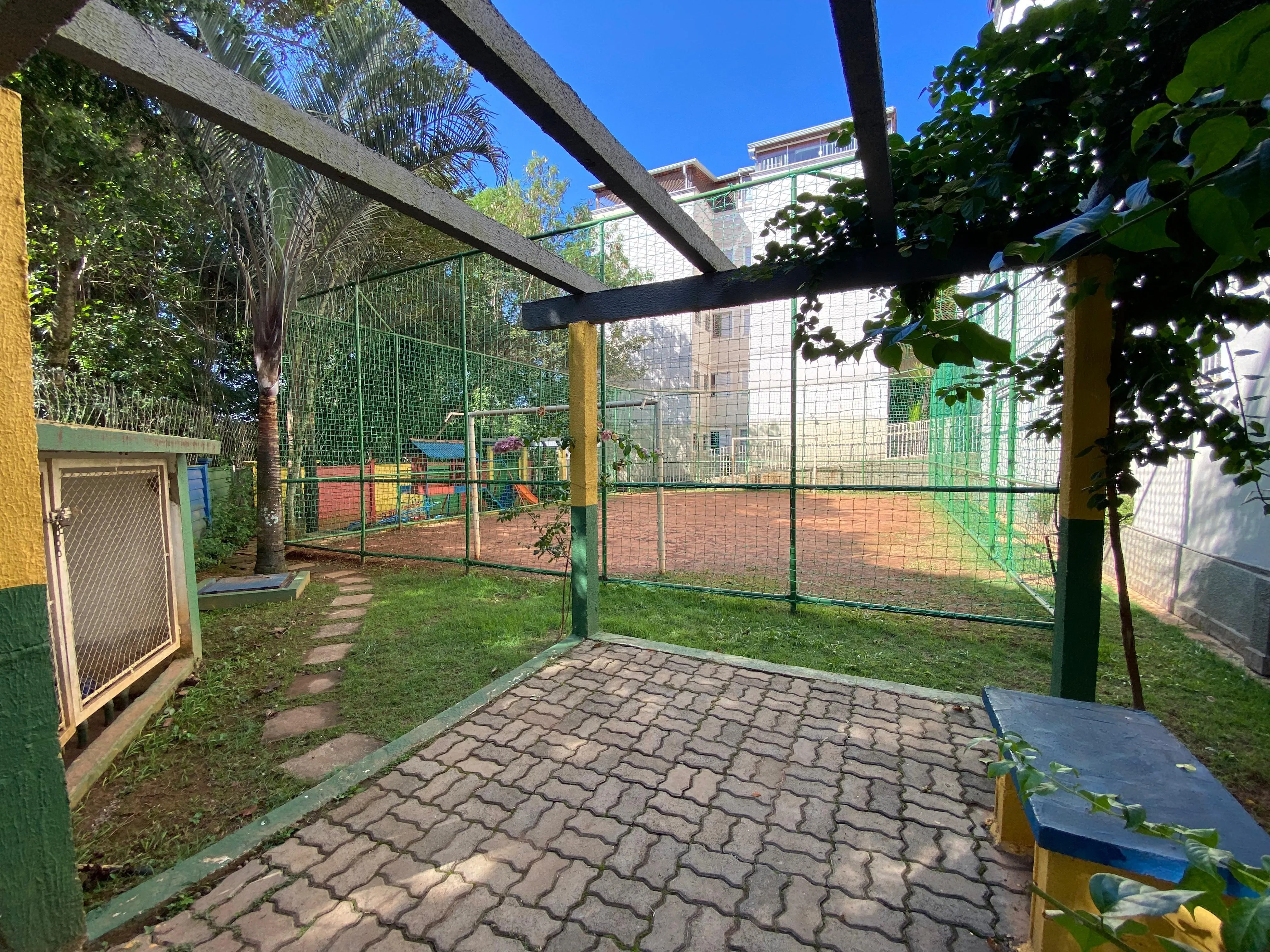 Imagem Vendo Apartamento Duplex Moderno, 107m²