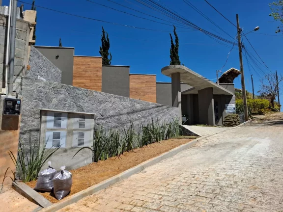 Imagem Excelente casa a venda em Nova Friburgo.