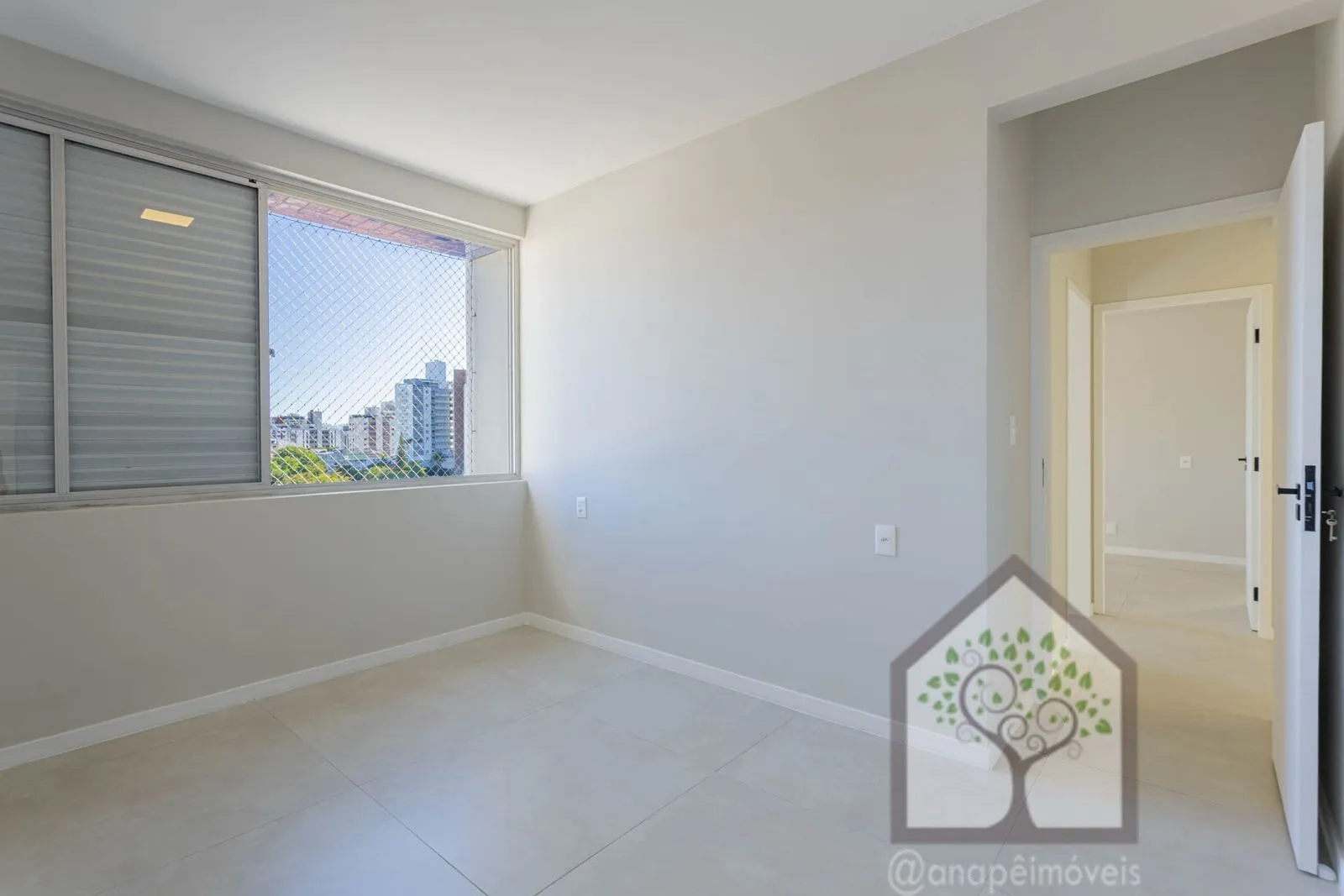 Imagem Apartamento em Agronômica, Florianópolis/SC