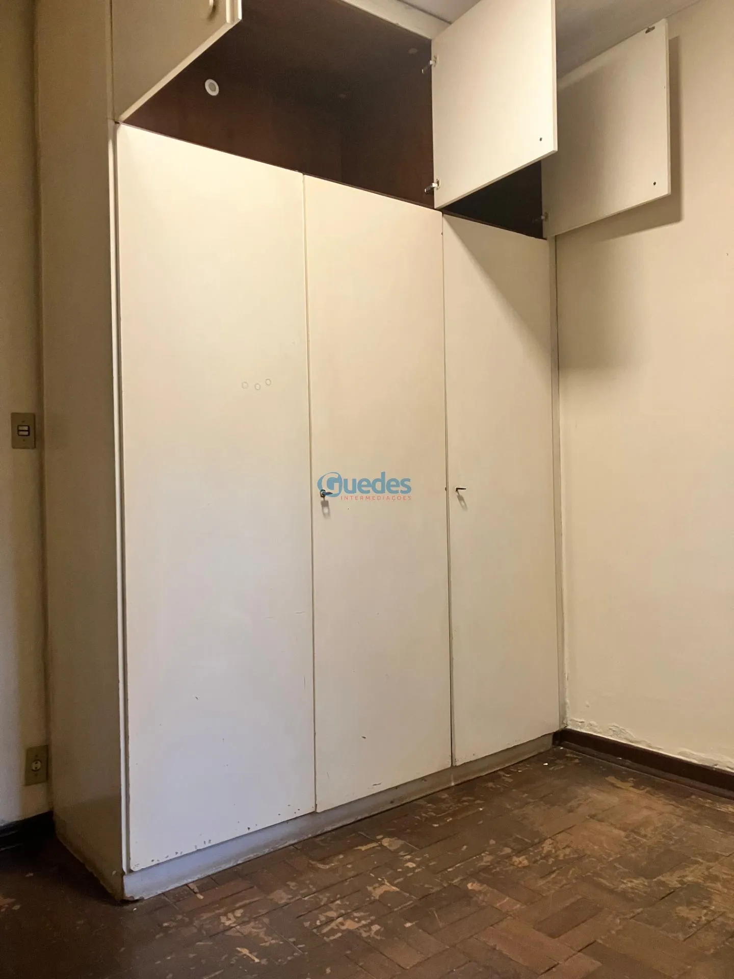 Imagem Ponto Comercial à Venda em Vila São Francisco, SP | 3 Dorms, 1 Suíte, 3 Banheiros