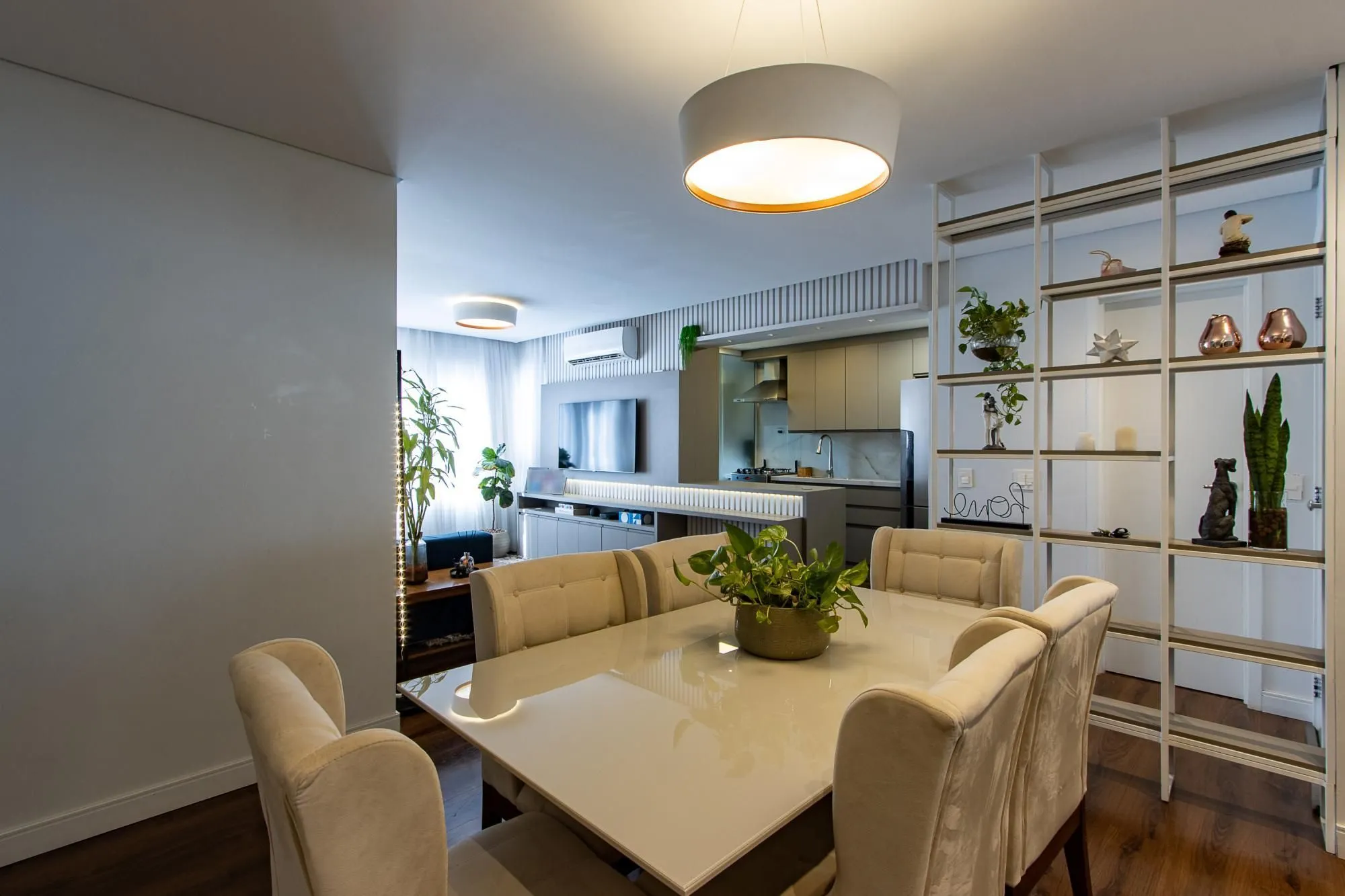 Imagem Apartamento impecável, orientação solar privilegiada!