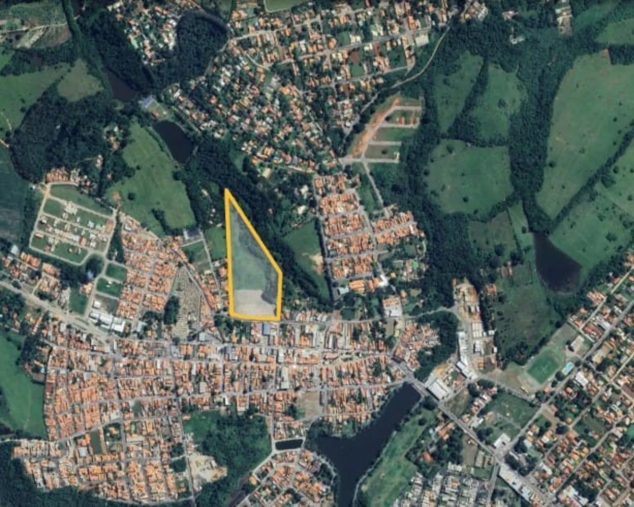 Imagem Área Comercial de 52.000m Centro- Araçoiaba da Serra /SP