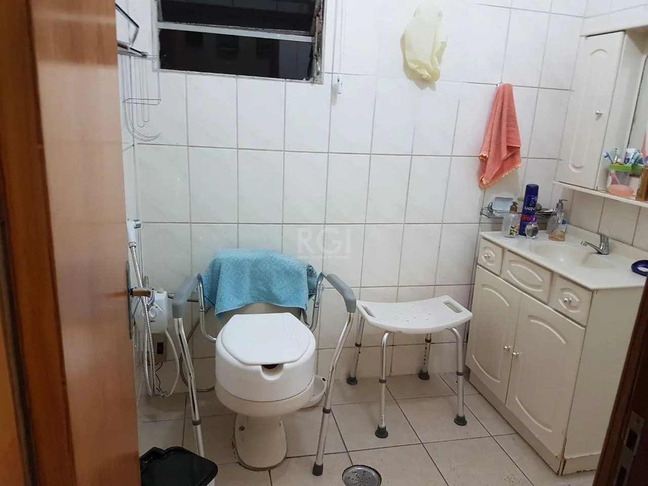 Imagem Casa para Venda - 250m², 5 dormitórios, 5 vagas - Jardim Botânico