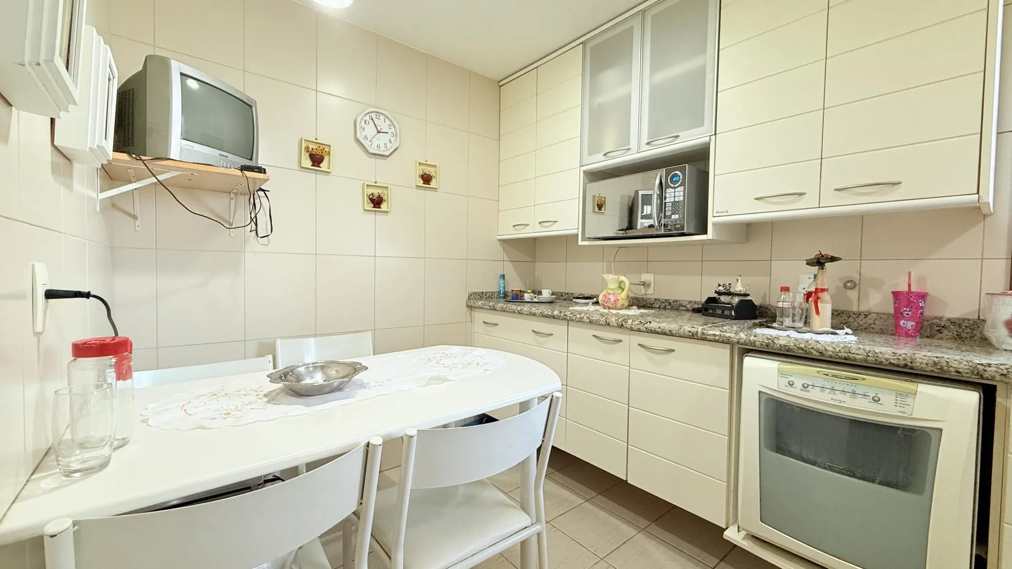 Imagem Lindo Apartamento com 3 dormitório 1 suíte com vista para o Jardim Botânico