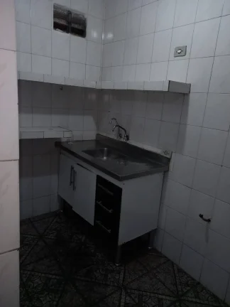 Imagem Sobrado Ótima Localização 125 m2 5 Dormitórios e 2 Vagas de Gargens