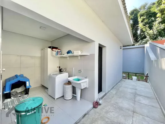 Imagem Casa de Condomínio em Granja Viana - Cotia