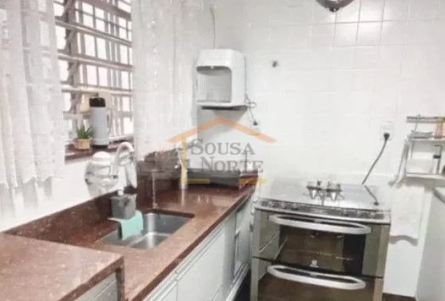 Imagem Sobrado mobiliado, com aproximadamente 298m², 5 dormitórios, sendo 2 suites, uma na parte superior...