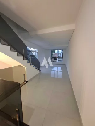 Imagem Casa Padrão 3 quartos /1 suite/