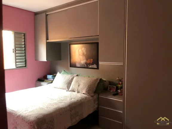 Imagem Casa 2 quartos (1 Suíte) 2 vagas cobertas Jardim Novo Mundo - Várzea Paulista/SP