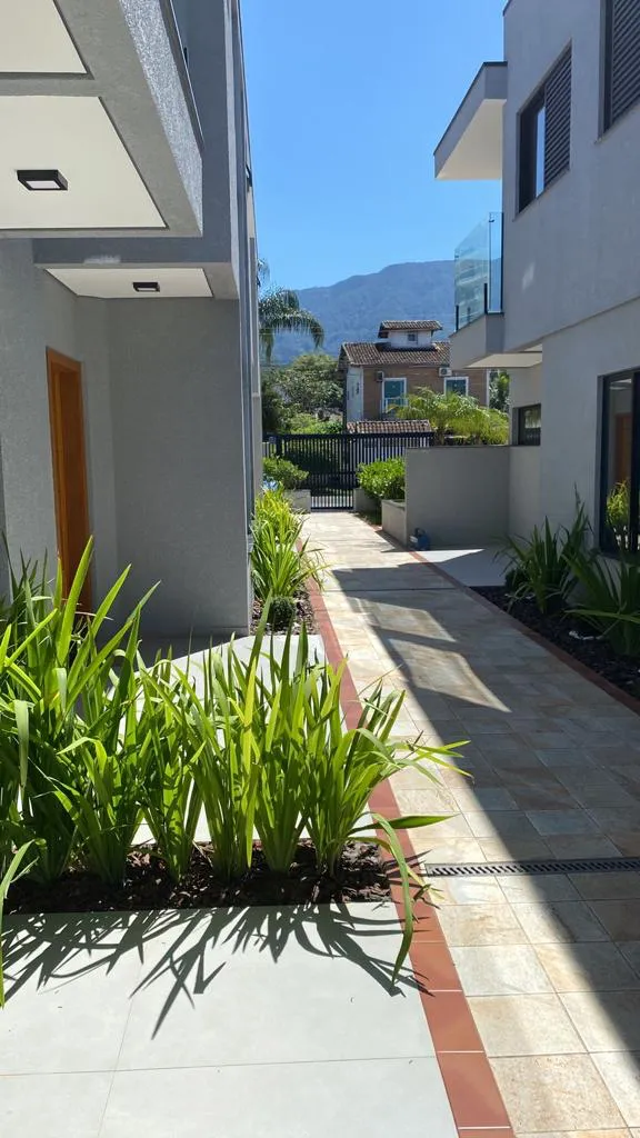 Imagem Sobrado com 2 Quartos à Venda, 90 m² em Cidade Jardim - Caraguatatuba
