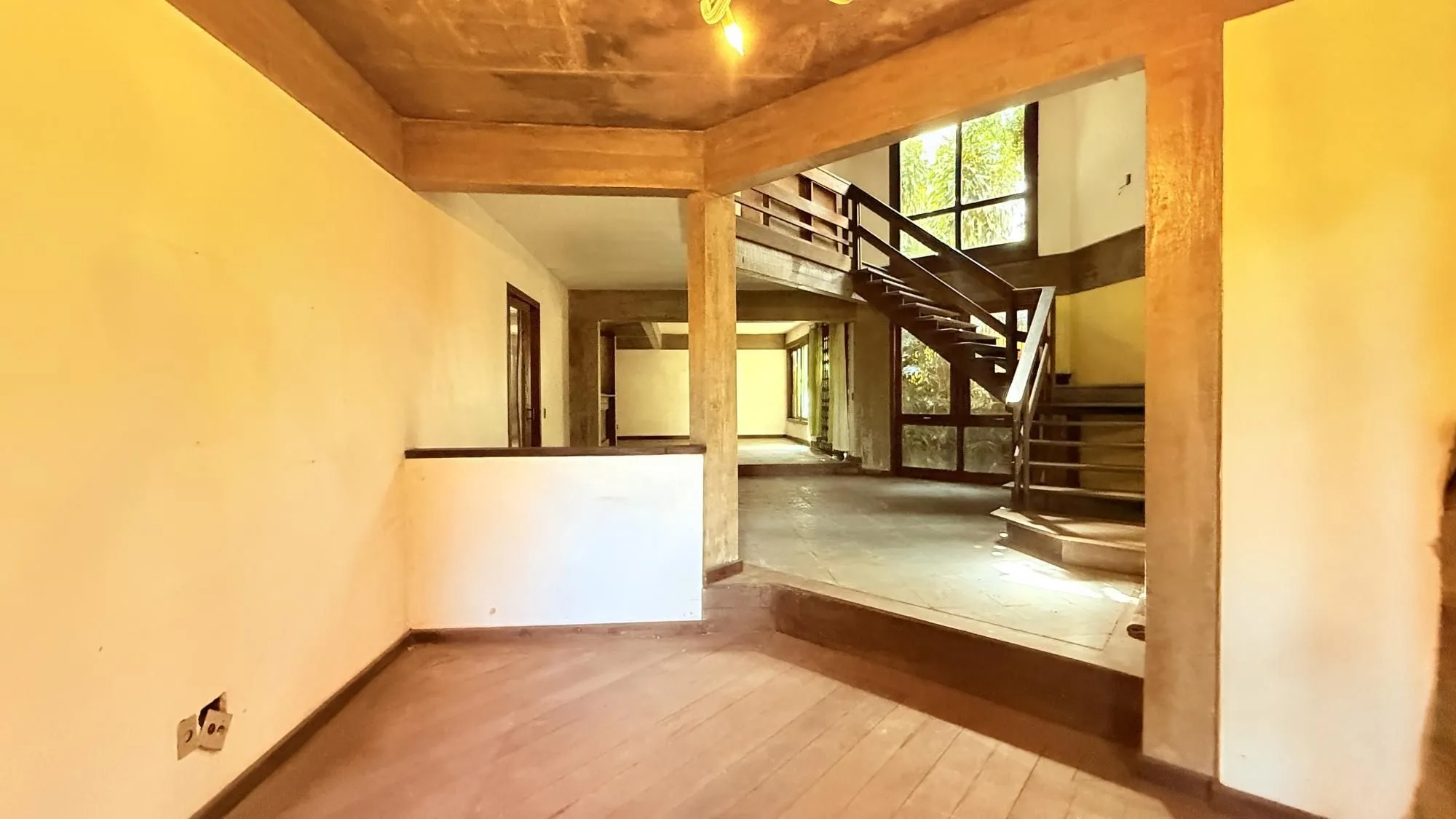 Imagem Casa na zona sul de frente para o Guaíba.