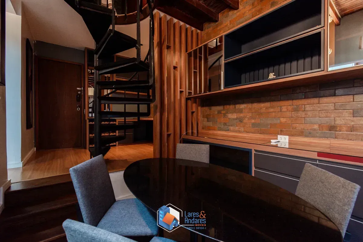 Imagem Duplex para venda em Cerqueira César com 1 quarto, sendo 1 suíte, 62m²