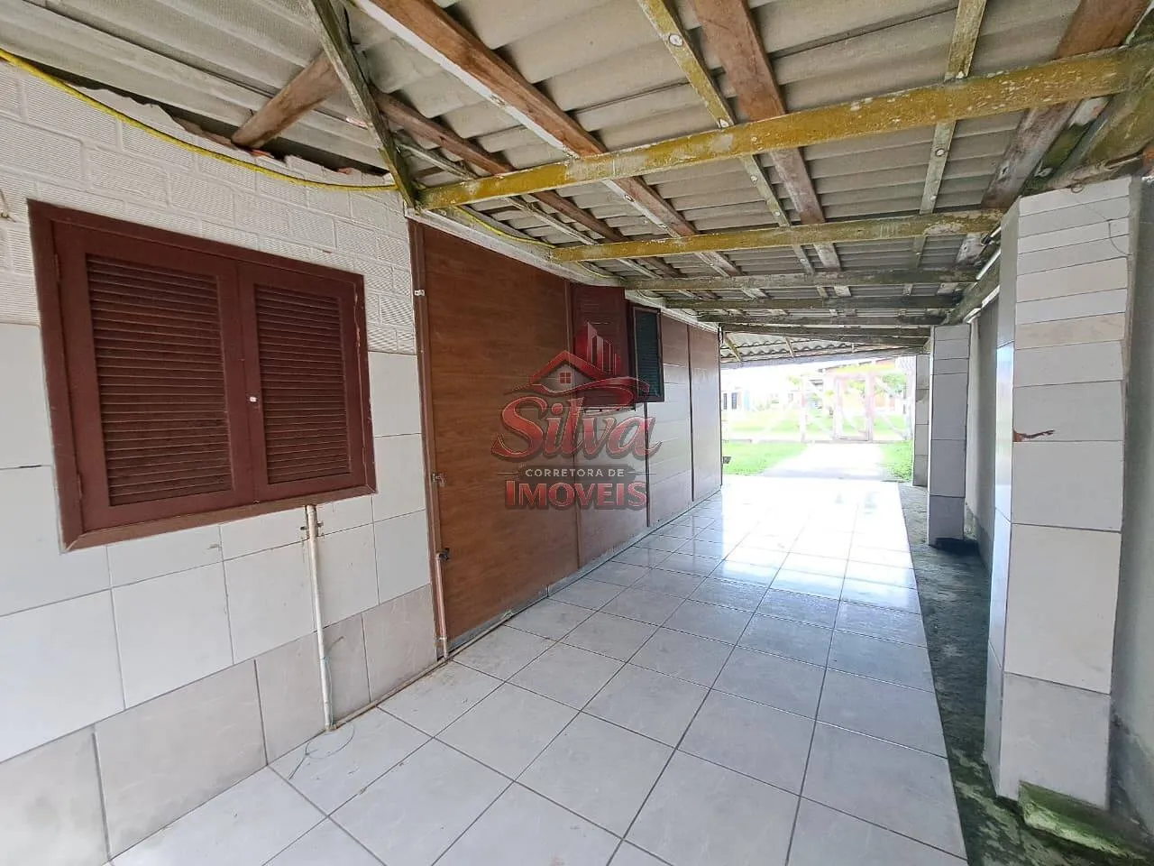 Imagem Casa 2 dormitórios com anexo próximo ao mar em Mariluz B