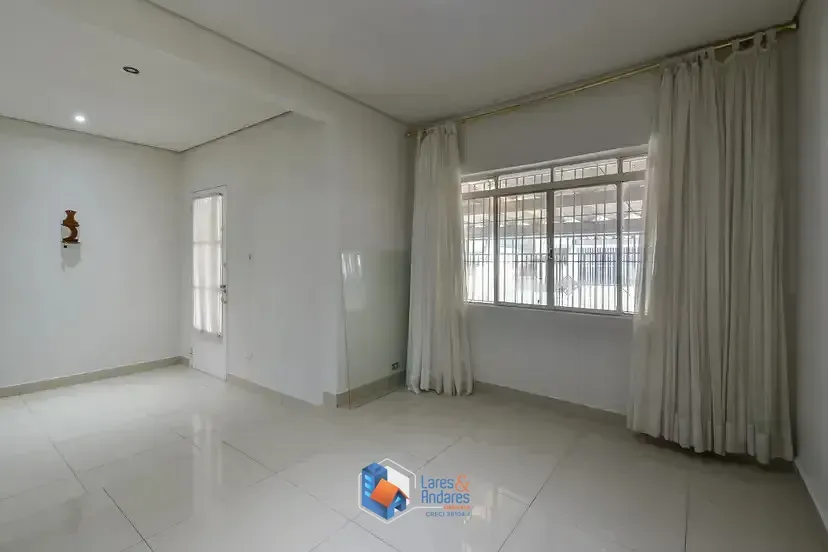 Imagem Casa para venda em Jardim Aeroporto com 4 quartos, sendo 2 suítes, 124m²