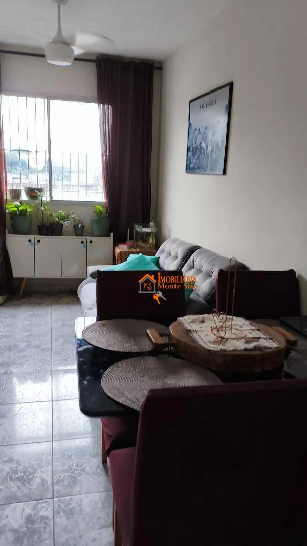 Imagem Apartamento com 2 dormitórios à venda, 55 m² por R$ 280.000,00 - Cocaia - Guarulhos/SP