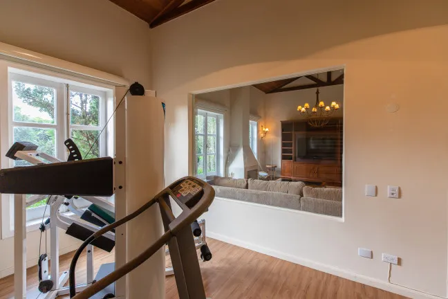 Imagem Casa de Condomínio com 4 Quartos à Venda, 798 m² em Vila de São Fernando - Cotia
