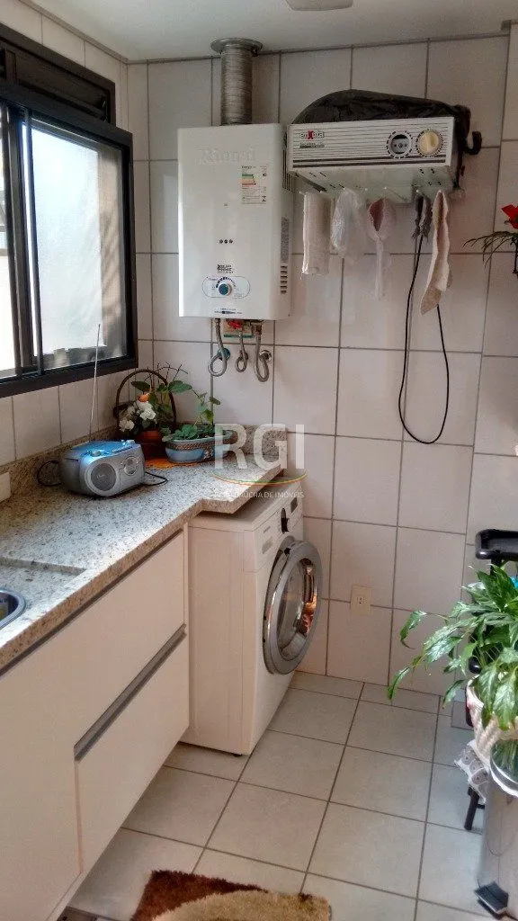 Imagem Apartamento para Venda - 238.12m², 3 dormitórios, sendo 1 suites, 3 vagas - Menino Deus