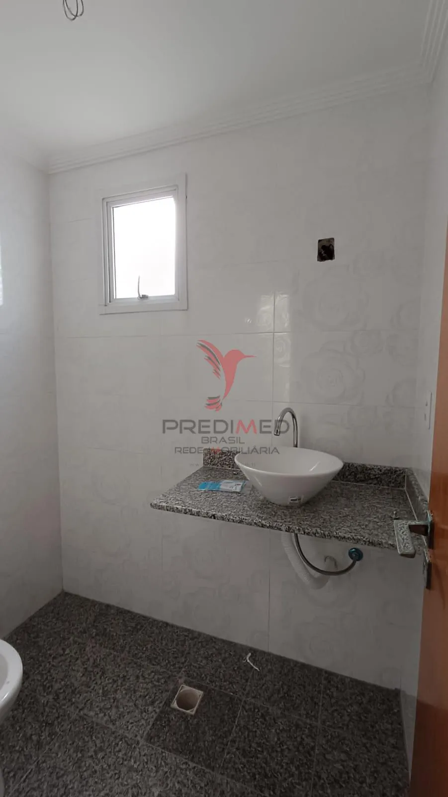 Imagem Apartamento com varandão novo de 3 Suites á venda com vista mar no Tupi, Praia Grande