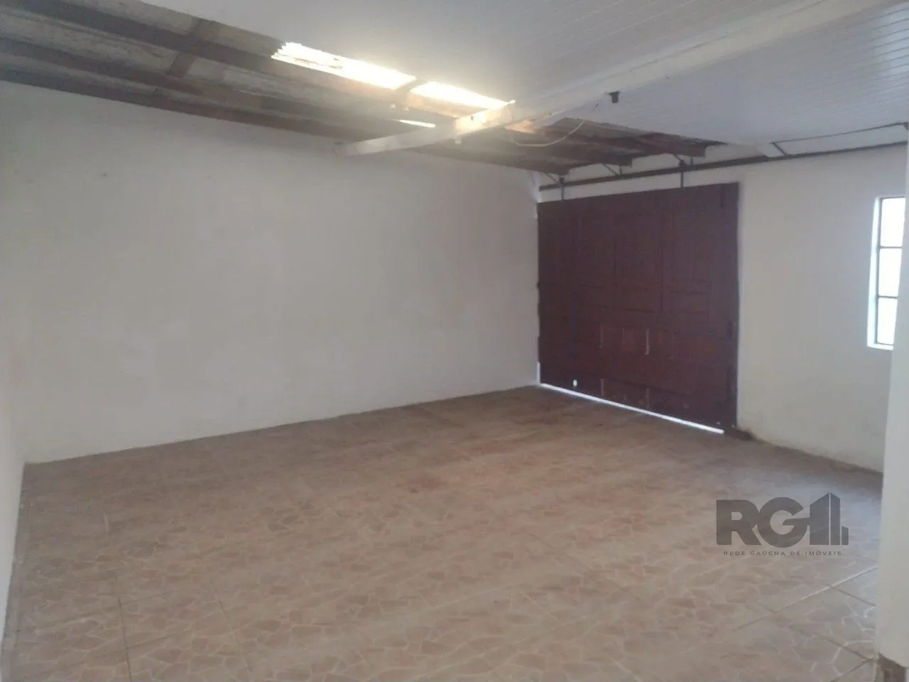 Imagem Casa 2 dormitórios, 1 vaga, Bairro Vila Cachoeirinha