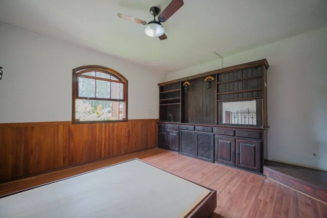 Imagem Casa com 6 dormitórios à venda, 490 m² por R$ 1.060.000,00 - Centro (Cotia) - Cotia/SP