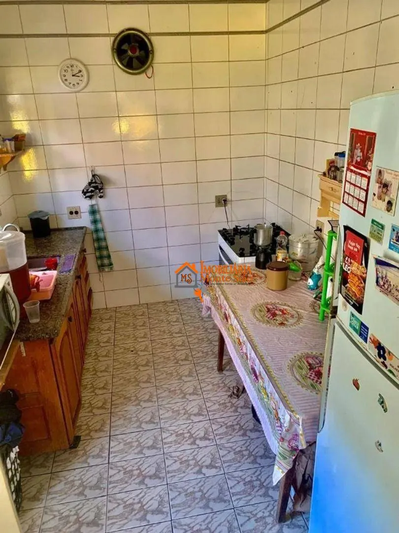 Imagem Sobrado com 3 dormitórios à venda, 430 m² por R$ 852.000,00 - Cidade Soberana - Guarulhos/SP