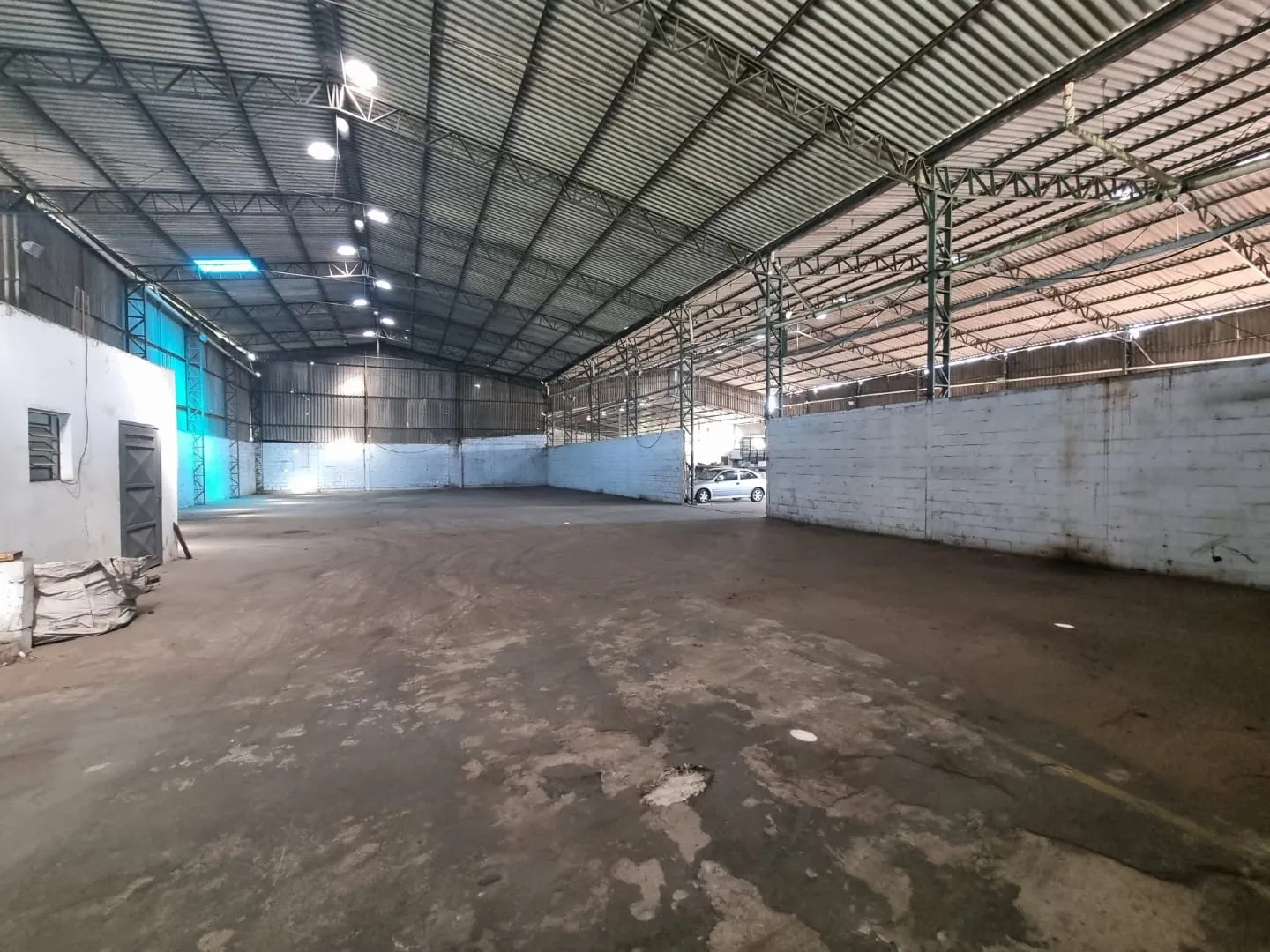 Imagem Comercial para Locação 1 Quarto, 1926M², Loteamento Industrial Nova Roseira, Roseira - SP