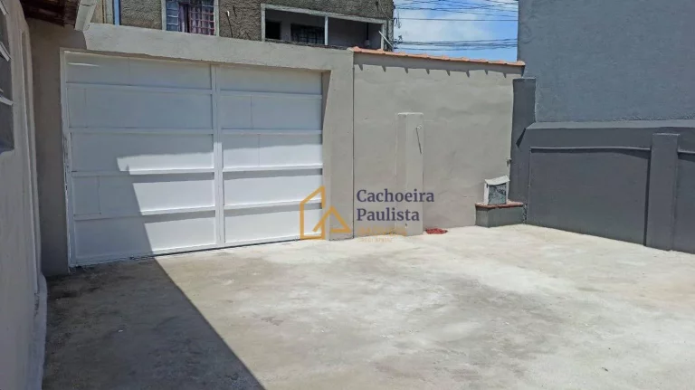 Imagem Casa com 3 dormitórios à venda - Centro - Cachoeira Paulista/SP