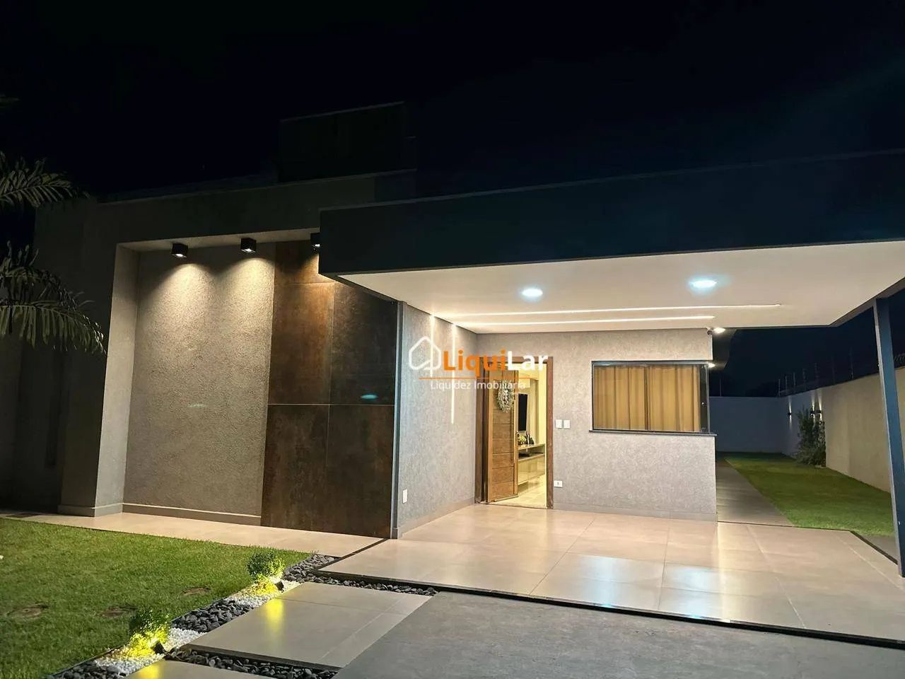 Foto do imóvel Casa Térrea à Venda com Piscina, Suíte com Closet e Área Gourmet Completa