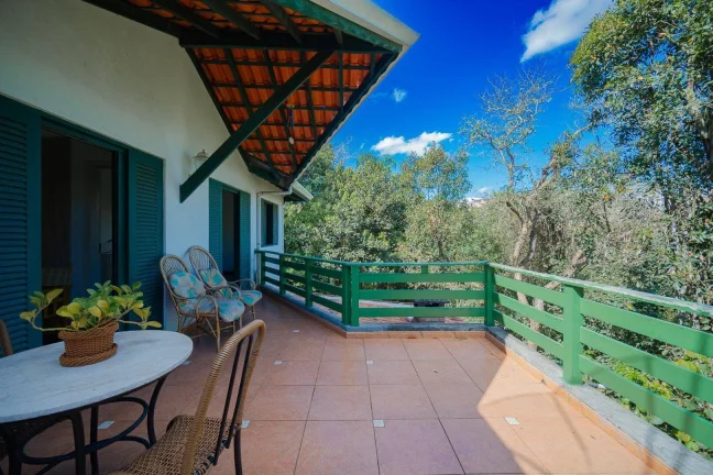 Imagem Casa com 3 quartos à venda em Cotia/SP 1000M² de Terreno.