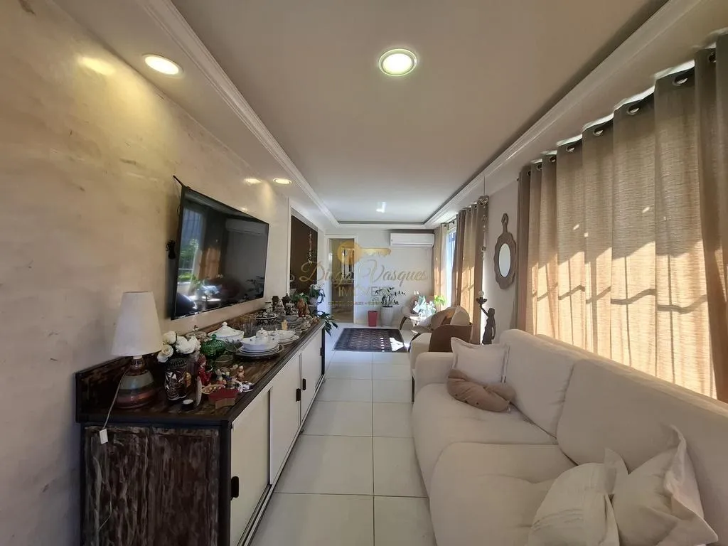 Imagem Casa para Venda em Teresópolis / RJ no bairro Golfe