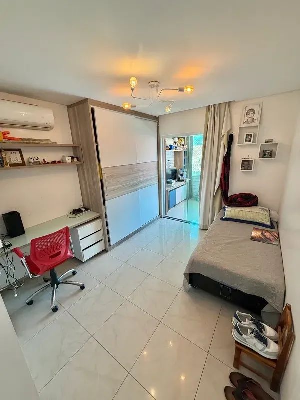 Imagem Casa com 4 Quartos à Venda, 197 m² em Edson Queiroz - Fortaleza