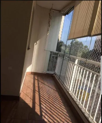 Imagem Apartamento com 3 Quartos para Alugar, 80 m² em Jardim Tupanci - Barueri