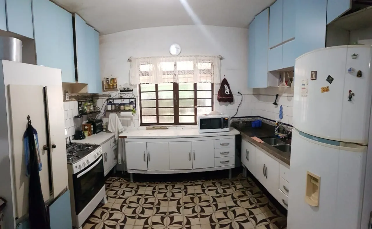 Imagem Terreno Amplo em Localização Estratégica - Perfeito para Construtoras