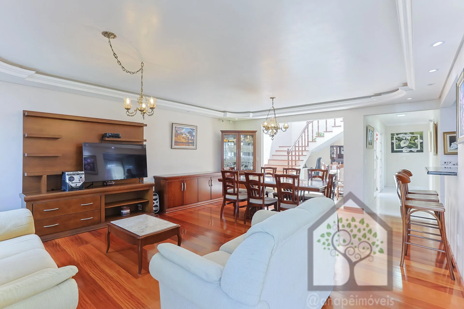 Imagem Casa com 4 quartos à venda na Trindade