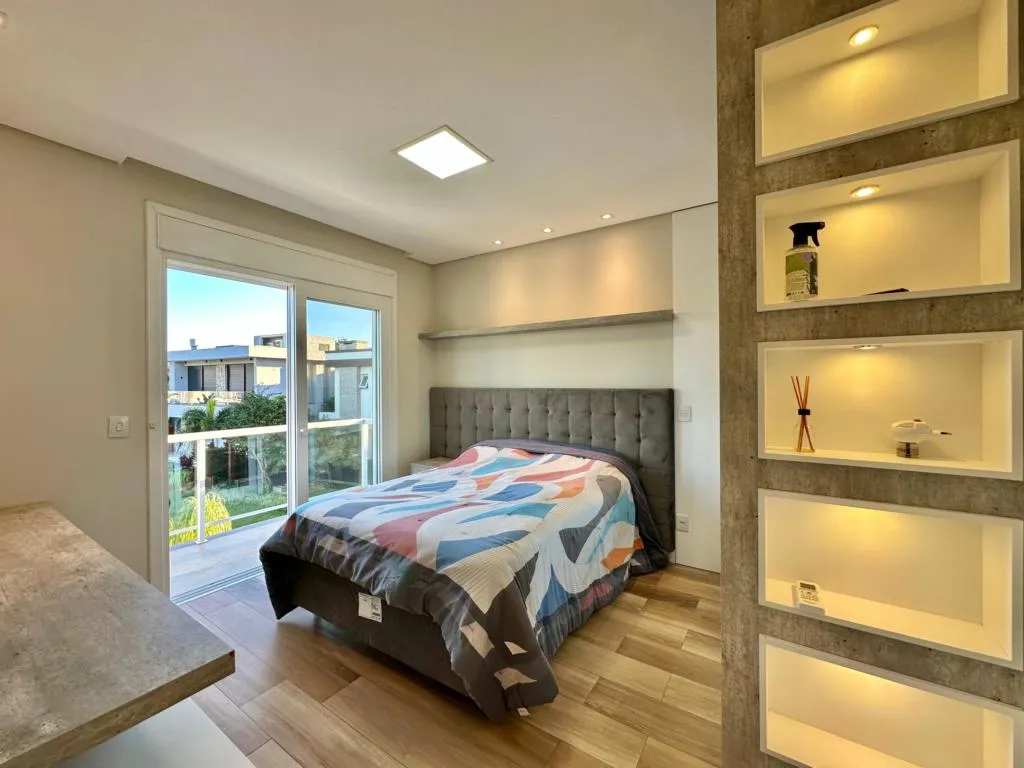 Imagem Casa em Condominio 4 Dormitórios - Bairro Santa Luzia