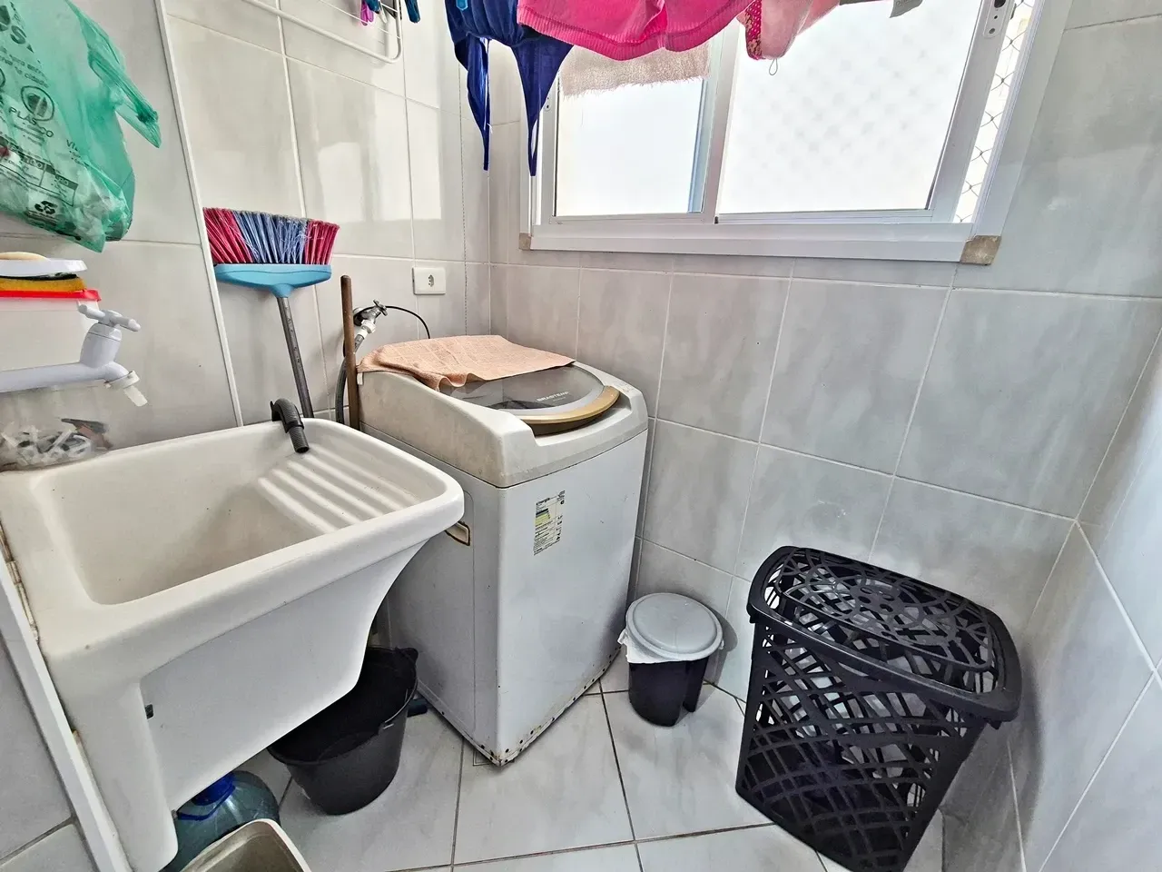 Imagem Apartamento com 2 Quartos à Venda, 80 m² em Mirim - Praia Grande