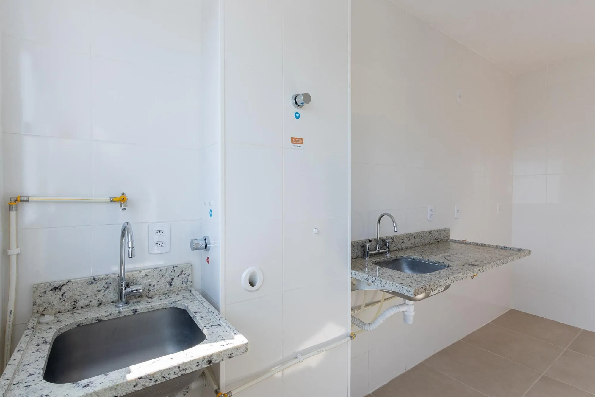 Imagem Apartamento no 5 andar de frente com 2 dormitórios