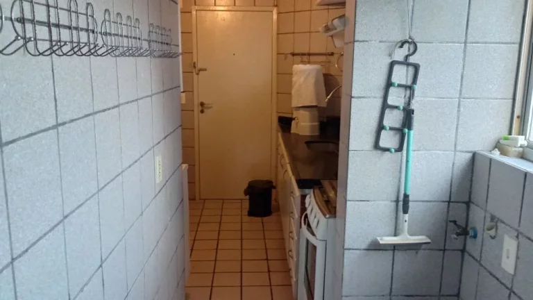 Imagem Apartamento de 80m² à venda, com 3 quartos (1 suíte), localizado nas Graças, Recife - Pernambuco.