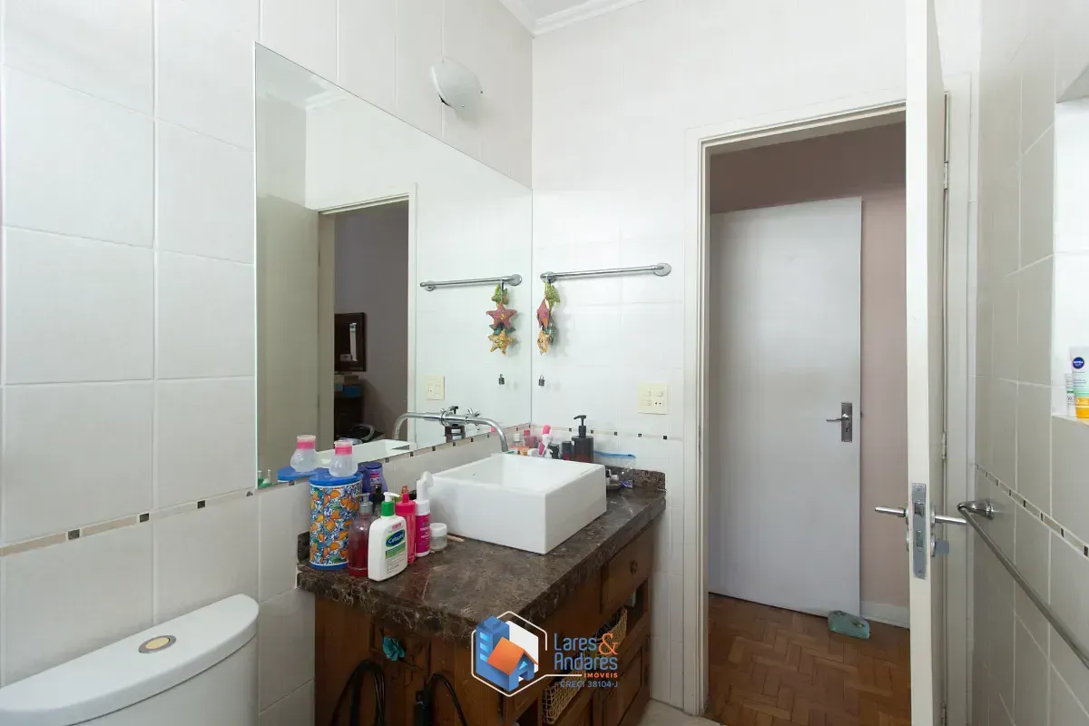 Imagem Sobrado para venda em Vila Clementino com 3 quartos, sendo 1 suíte, 189m²