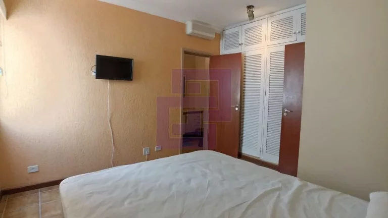 Imagem Apartamento com 03 dormitórios para locação na praia da Enseada Guarujá.