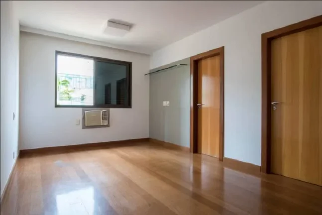 Imagem LINDO APARTAMENTO COM 04 QUARTOS, 02 SUÍTES, 05 VAGAS NO BELVEDERE!!!