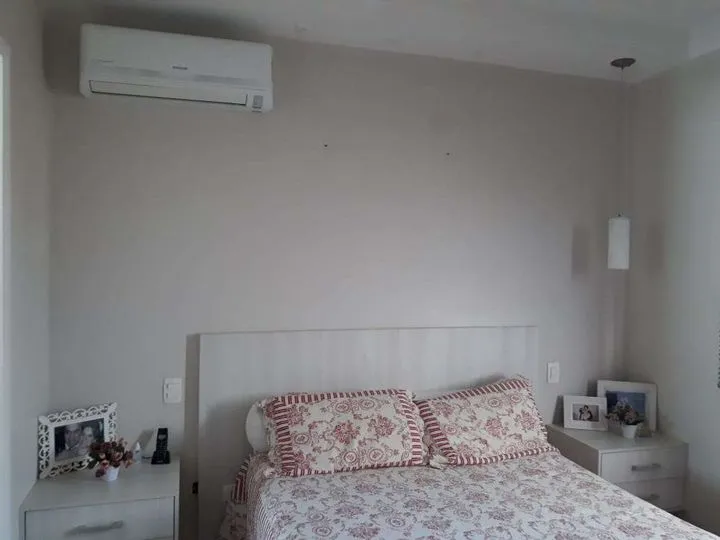 Imagem Casa de Condomínio com 2 Quartos à Venda, 160 m² em Loteamento Villa Branca - Jacareí