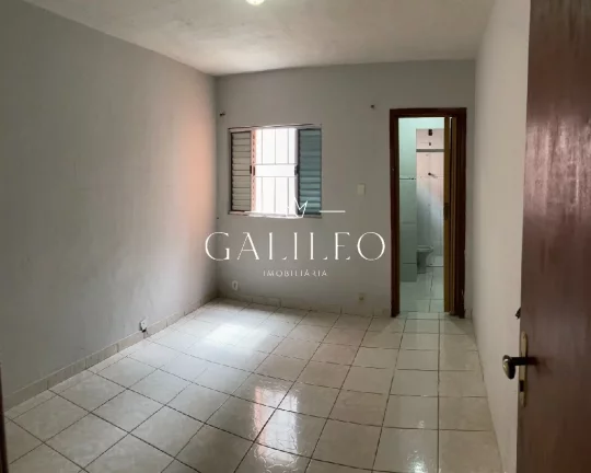 Imagem VENDA | Casa / CHÁCARA EM CAMPO LIMPO PAULISTA - 03 dormitórios - Sendo 01 suíte - Árvores Frutíferas - Poço - Comodo para depósito;.