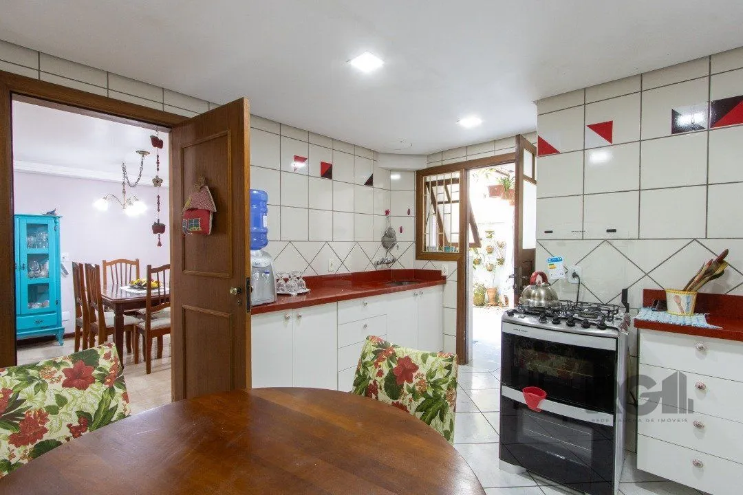 Imagem Casa de Condomínio em Jardim Isabel