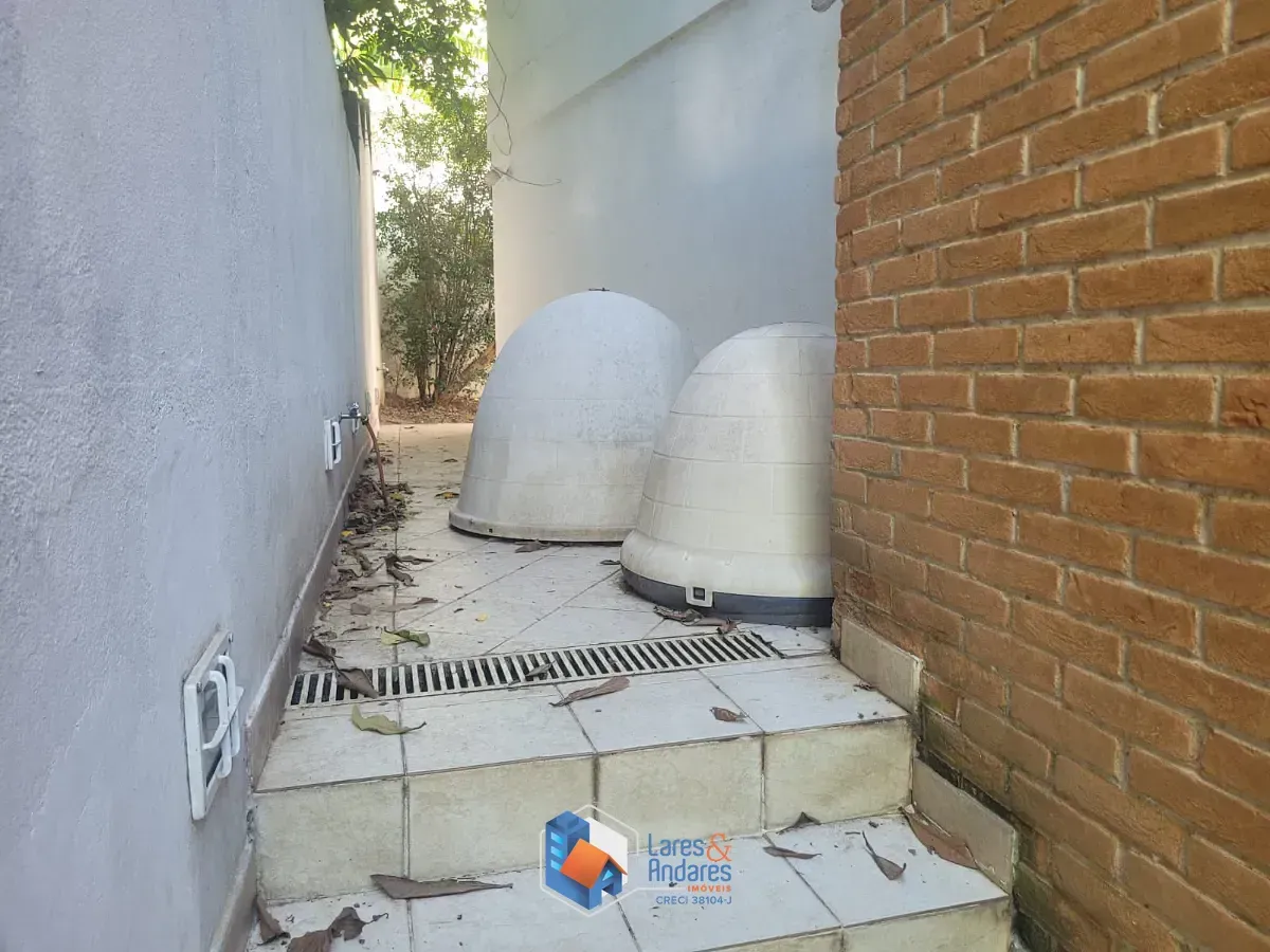 Imagem Casa para venda em Parque dos Príncipes com 3 quartos, sendo 3 suítes, 327m²