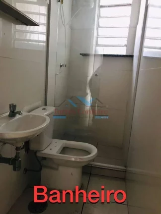 Imagem Casa espaçosa com 2 dorm. (1 suíte) - Vila Santa Luzia (Centro do Taboão)